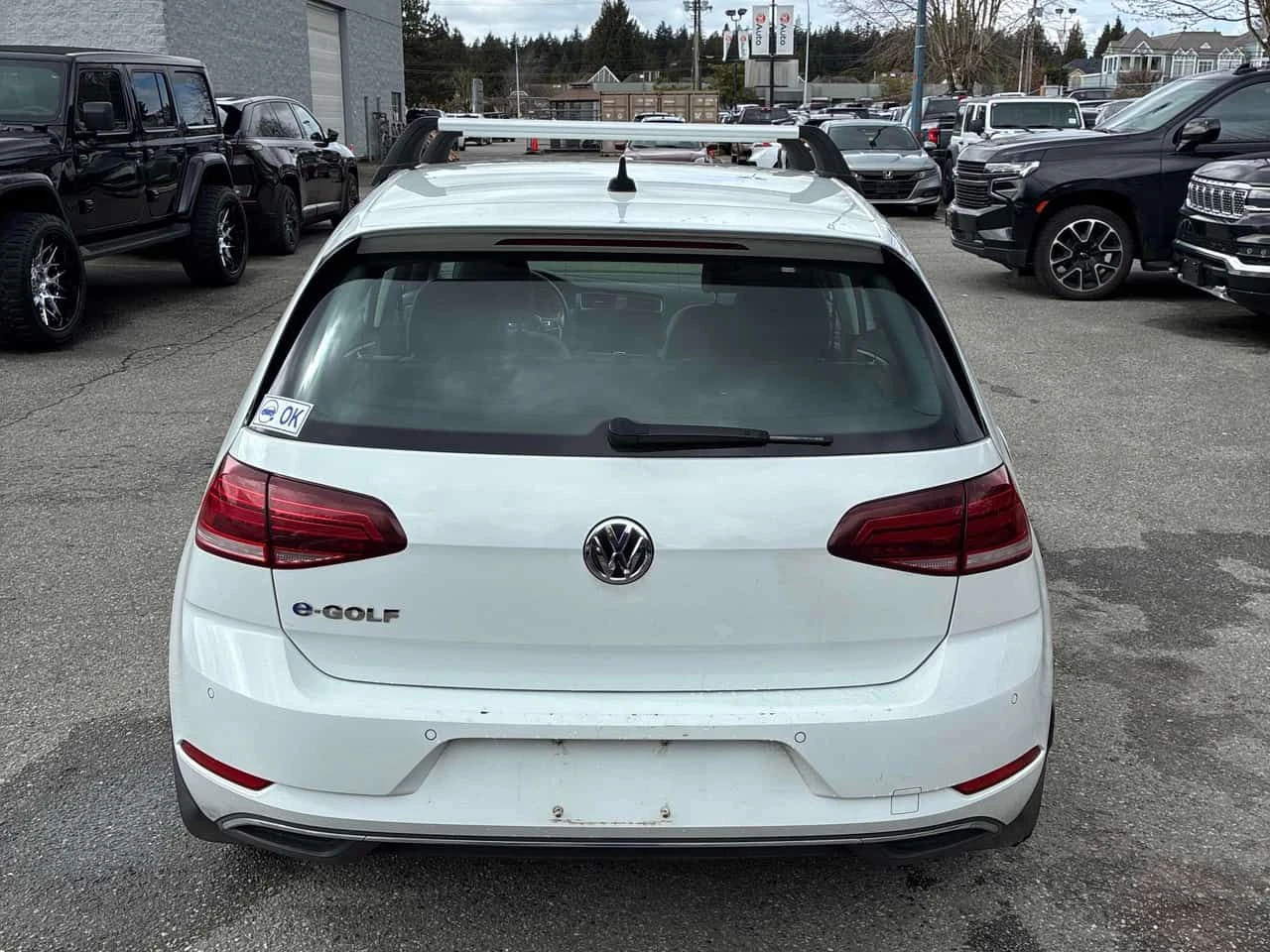 VW Golf * Comfortline * CARFAX * ДВА КЛЮЧА * KEYLESS, снимка 4 - Автомобили и джипове - 54104922