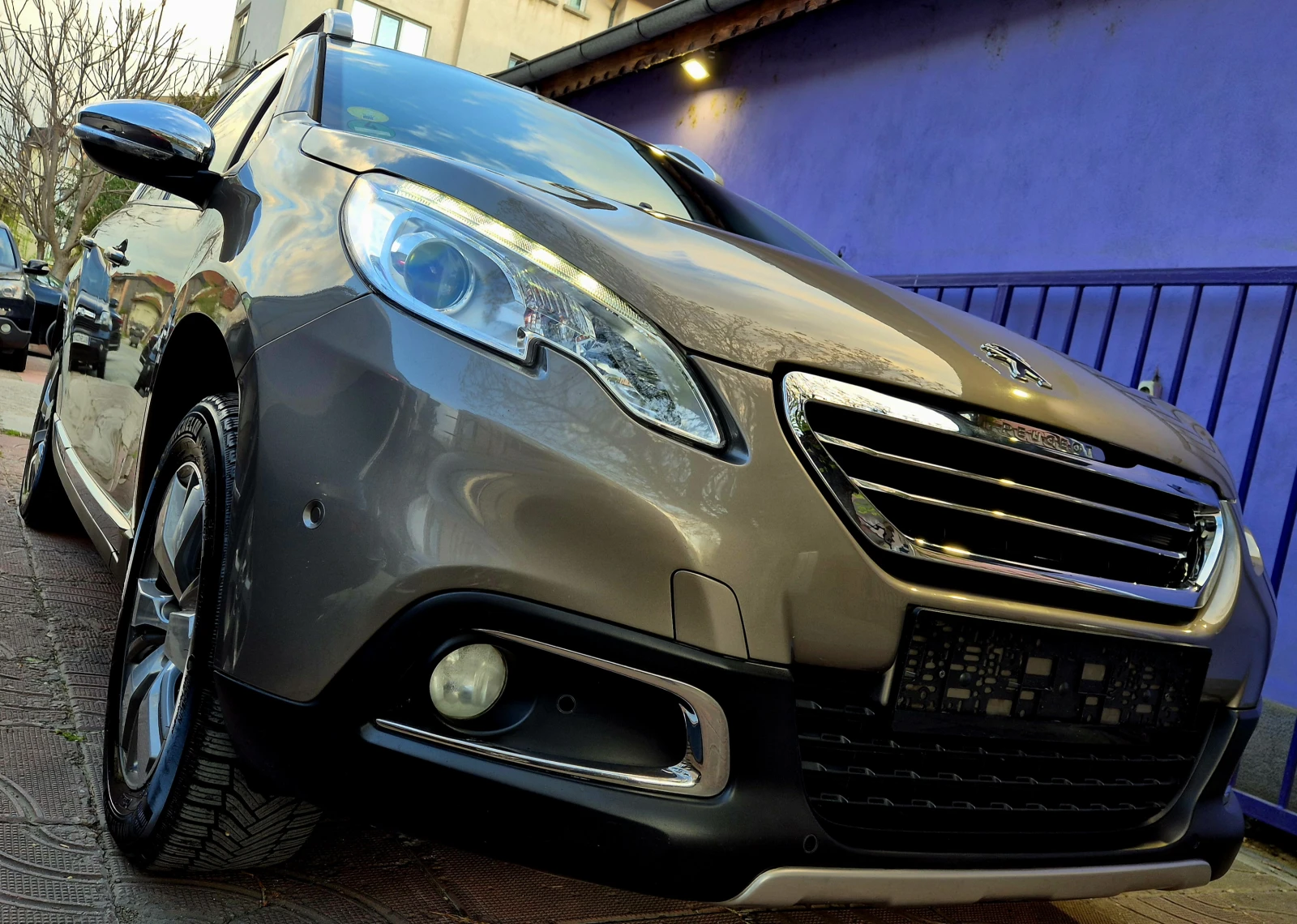 Peugeot 2008 1.6d ALLURE-нави-нов, снимка 10 - Автомобили и джипове - 54152473