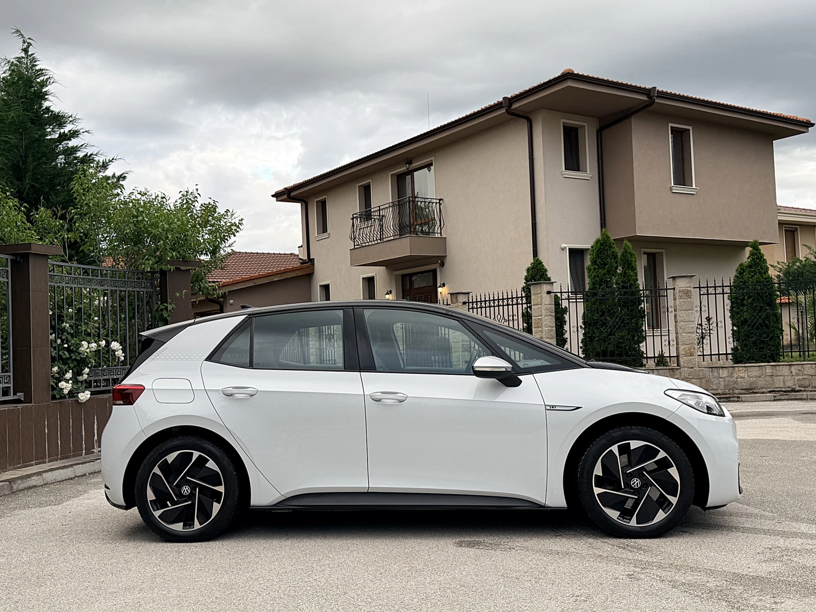 VW ID.3 62 kW Pro Performance, снимка 4 - Автомобили и джипове - 54663791