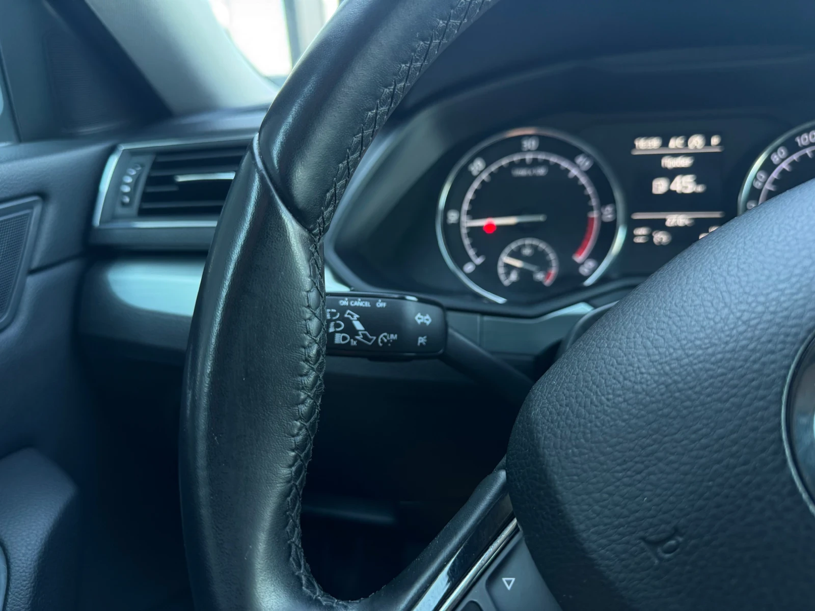 Skoda Superb 4* 4 DSG 2.0tdi 190hp, снимка 16 - Автомобили и джипове - 54918208