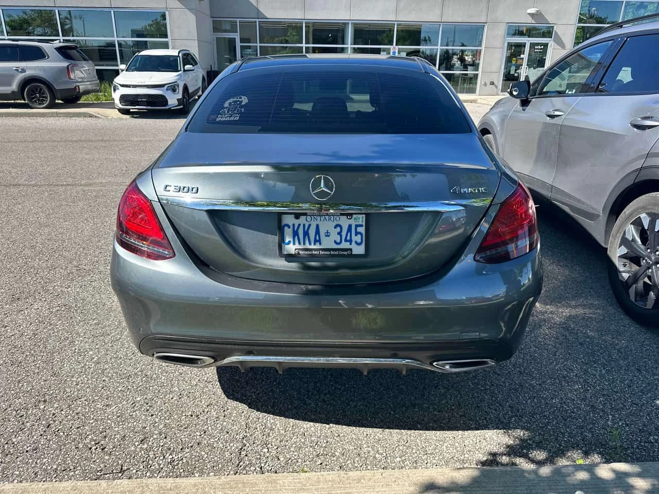 Mercedes-Benz C 300 AMG-LINE| CARFAX | БЕЗ ПЪРВОНАЧАЛНА ВНОСКА, снимка 5 - Автомобили и джипове - 54919525
