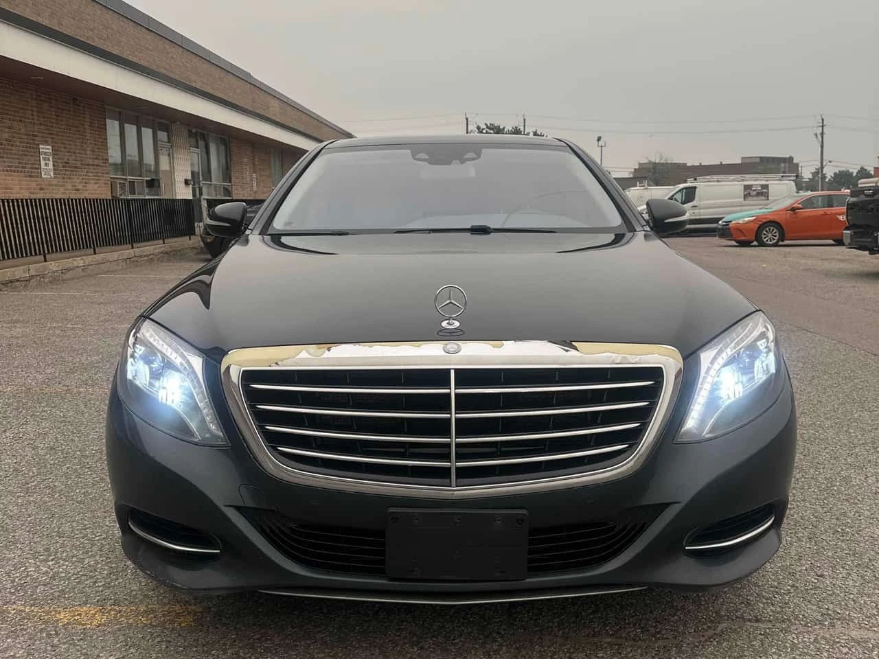 Mercedes-Benz S 550 4MATIC * ВЪЗДУШНО ОКАЧВАНЕ* ПАНОРАМА* АМБИЕНТНО*  , снимка 2 - Автомобили и джипове - 55308445