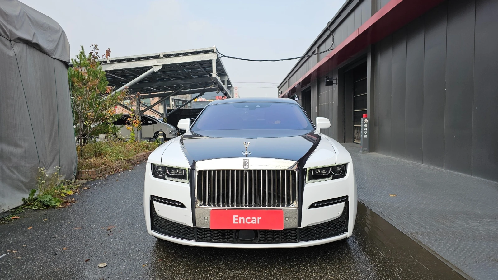 Rolls-Royce Ghost 6.7 EWB V12, снимка 2 - Автомобили и джипове - 55510439