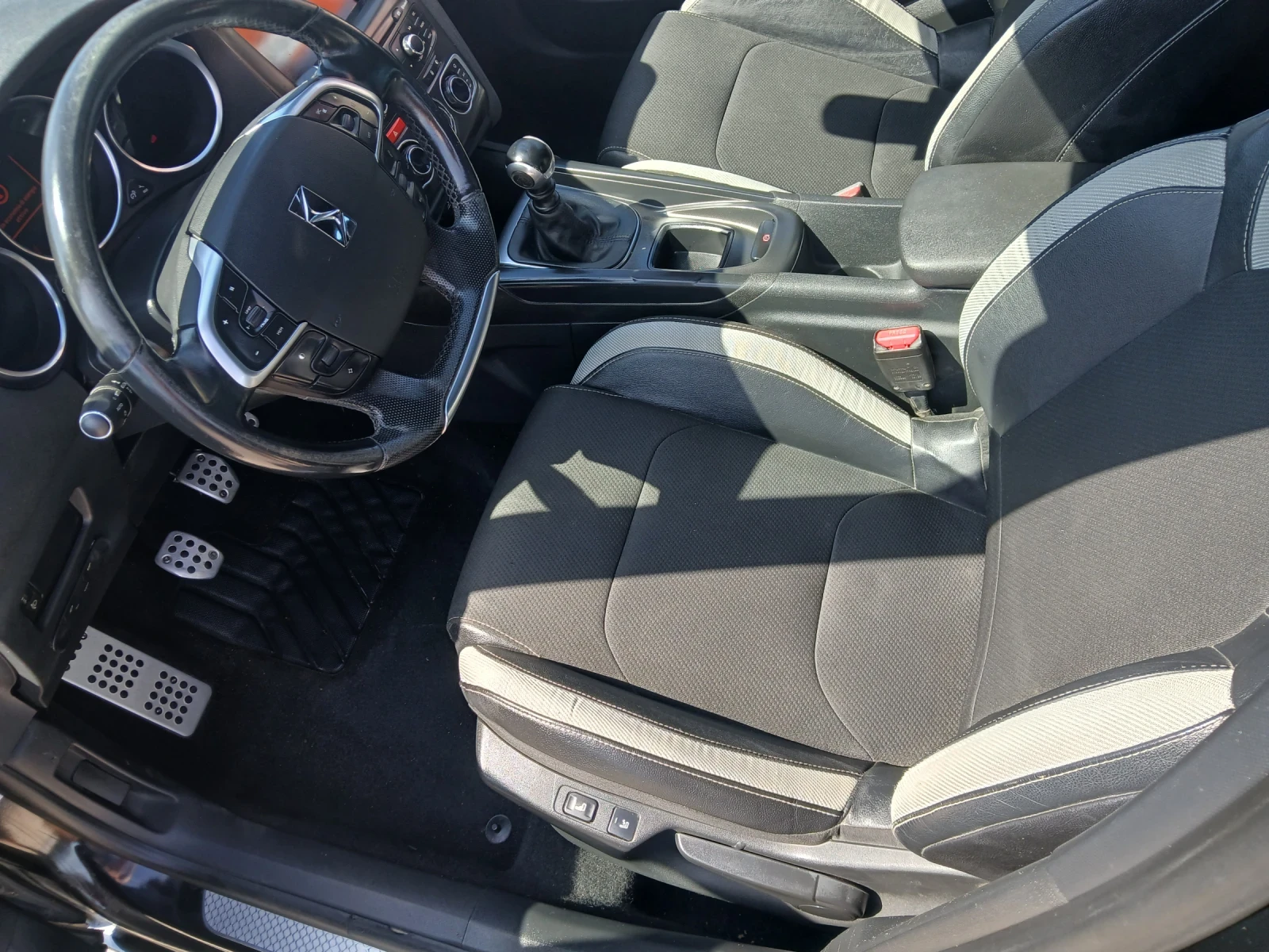 Citroen DS4 Лек, снимка 2 - Автомобили и джипове - 55643725