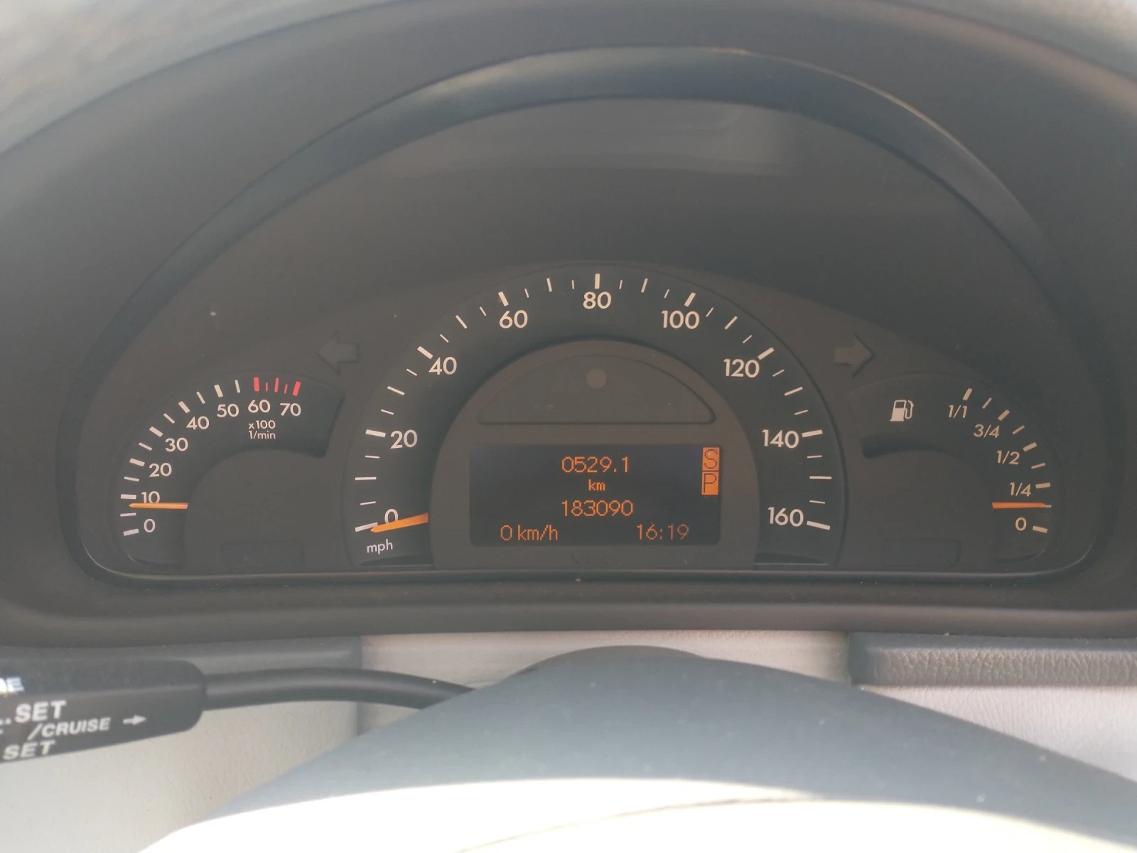 Mercedes-Benz C 200 2.0 compressor, снимка 14 - Автомобили и джипове - 55728068