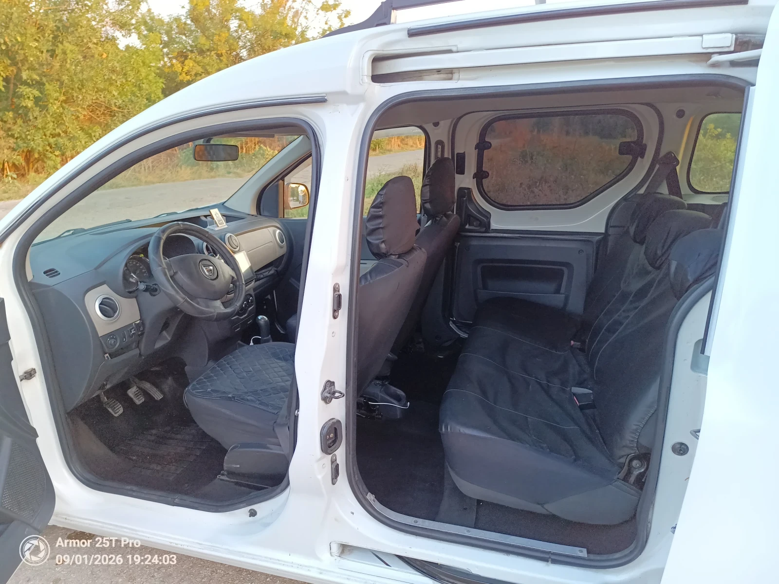 Dacia Dokker, снимка 5 - Автомобили и джипове - 55904654