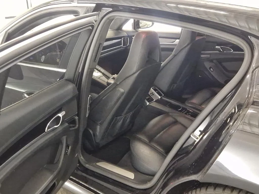 Porsche Panamera 4.8 Turbo, снимка 5 - Автомобили и джипове - 55914321