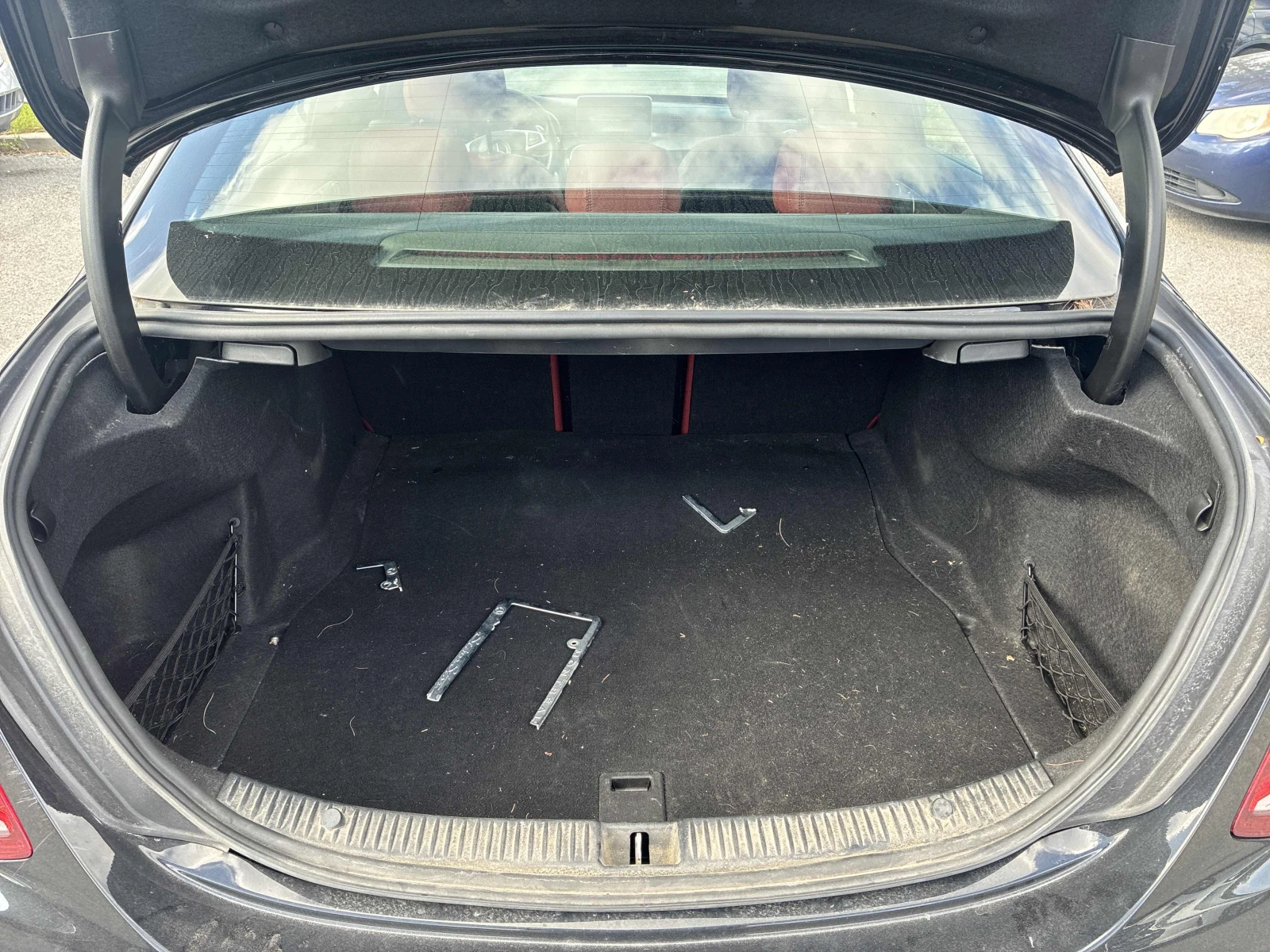 Mercedes-Benz C 43 AMG / Distronic / 360 / Burmester / Carfax, снимка 14 - Автомобили и джипове - 56047581