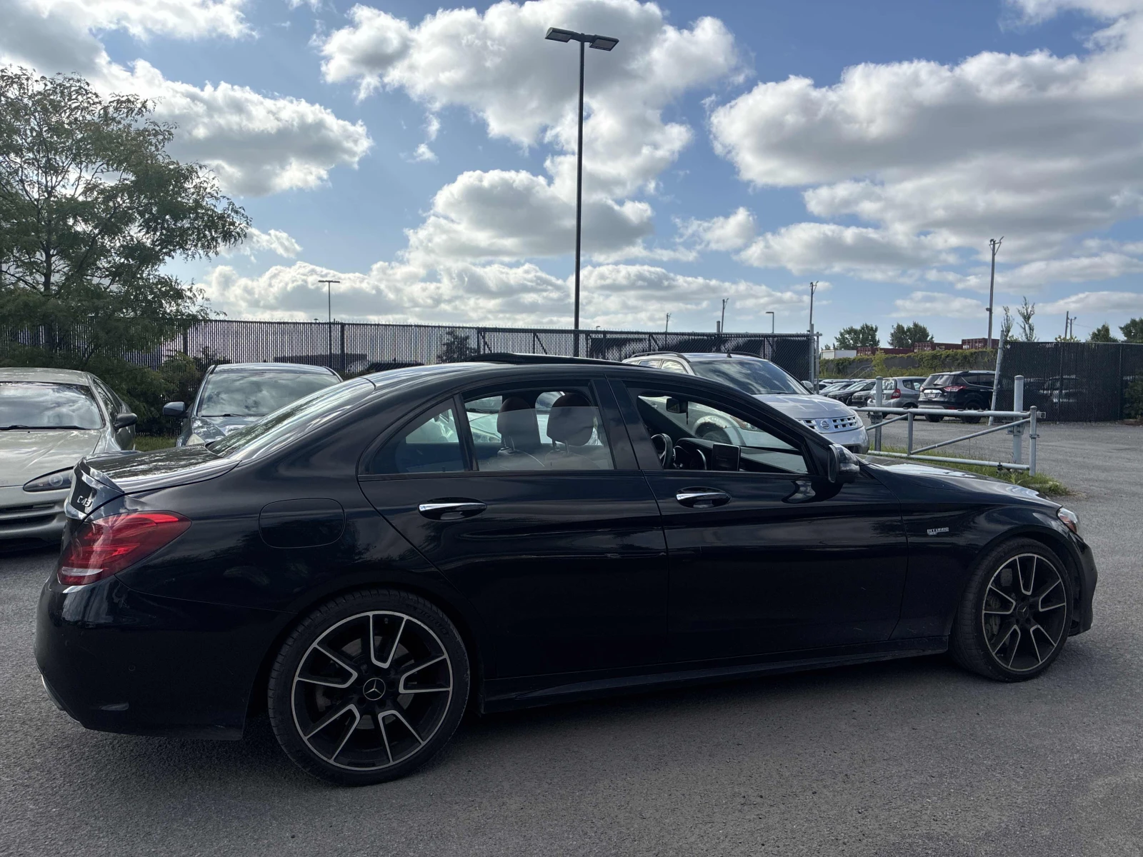 Mercedes-Benz C 43 AMG / Distronic / 360 / Burmester / Carfax, снимка 3 - Автомобили и джипове - 56047581