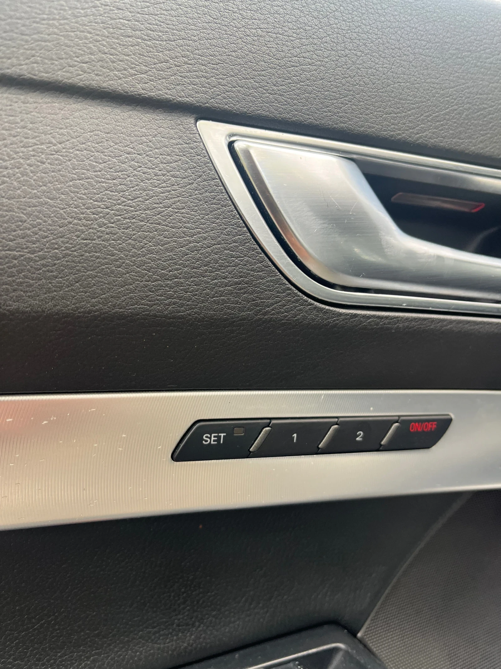 Audi A6 3.0TDI/233hp/QUATTRO/BOSE/Bi-Xenon/FULL, снимка 8 - Автомобили и джипове - 56181369