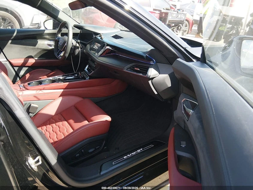 Audi E-Tron GT Prestige Quattro, снимка 5 - Автомобили и джипове - 56366816