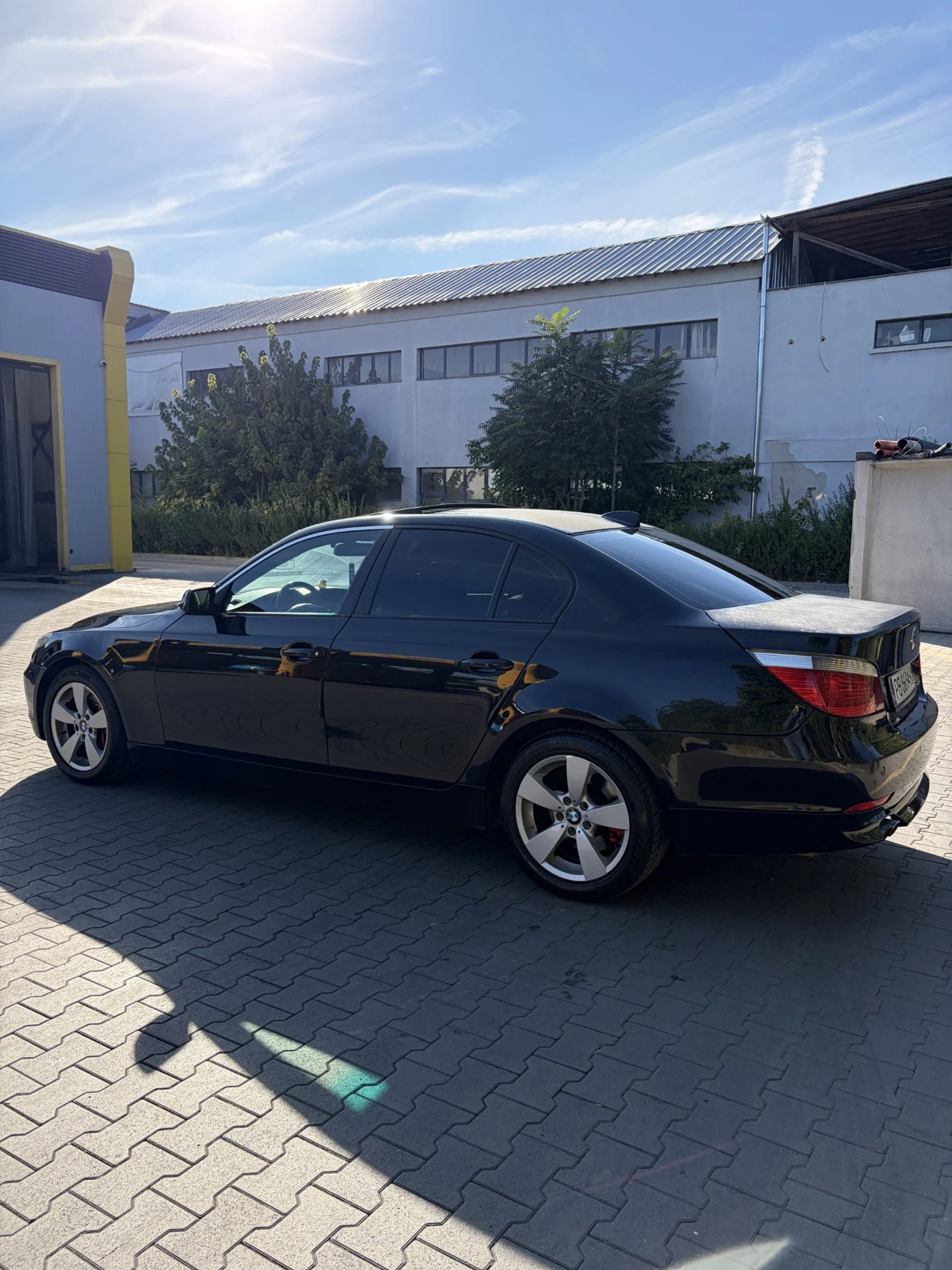 BMW 530, снимка 2 - Автомобили и джипове - 56435058