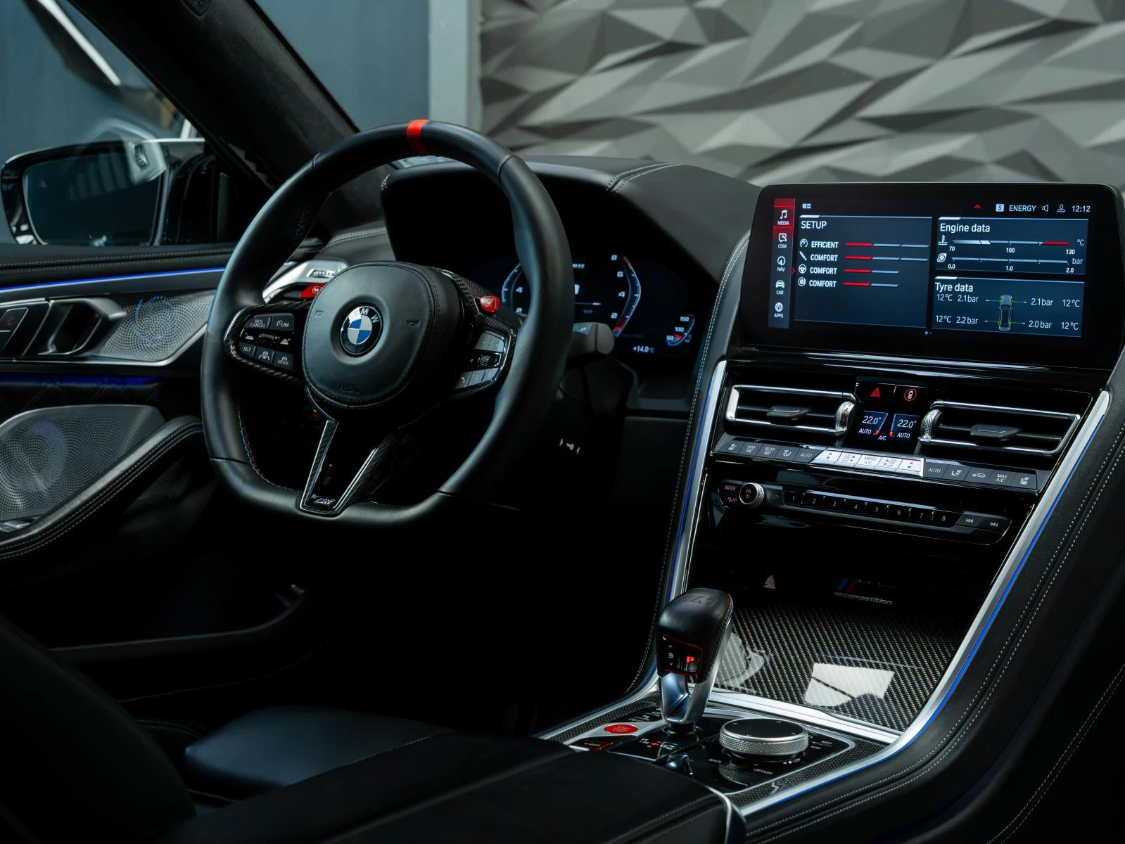 BMW M8 COMPETITION* CARBON* AKRAPOVIC * B&W * HUD* 950HP* | Mobile.bg � ����������� 8