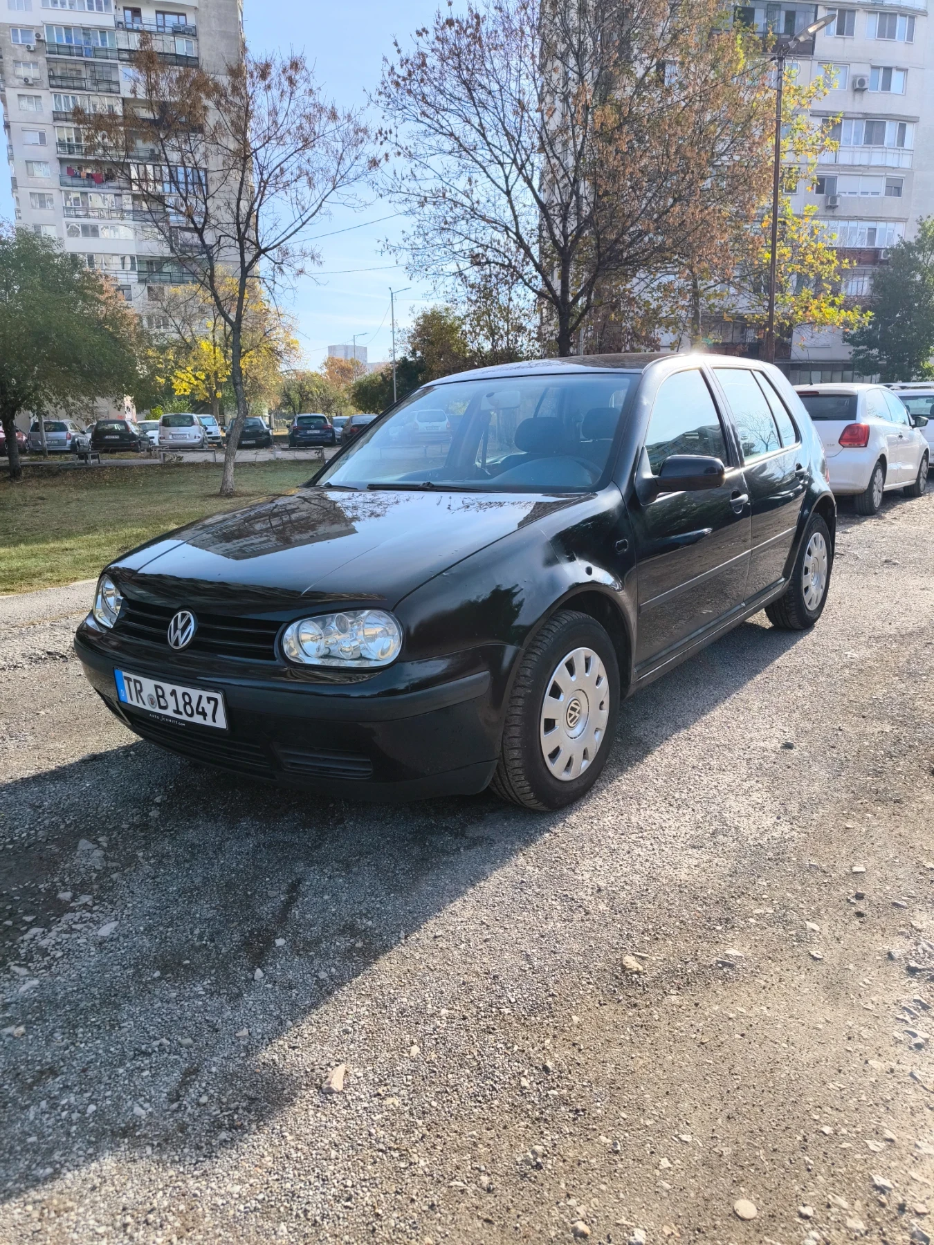 VW Golf Хечбег, снимка 4 - Автомобили и джипове - 56644424