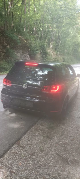 VW Golf GTI DSG 2.0 TSI, снимка 2