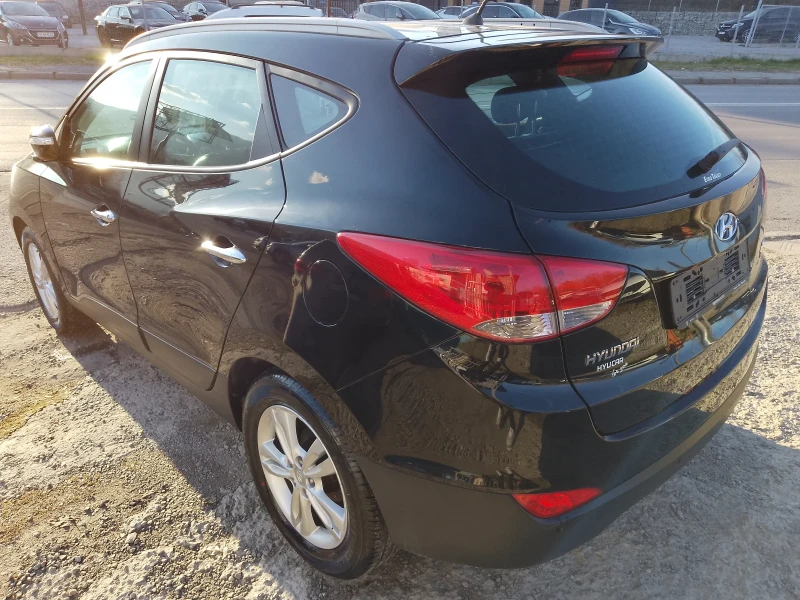 Hyundai IX35 1.7 CRDI/COMFORT, снимка 6 - Автомобили и джипове - 48130406