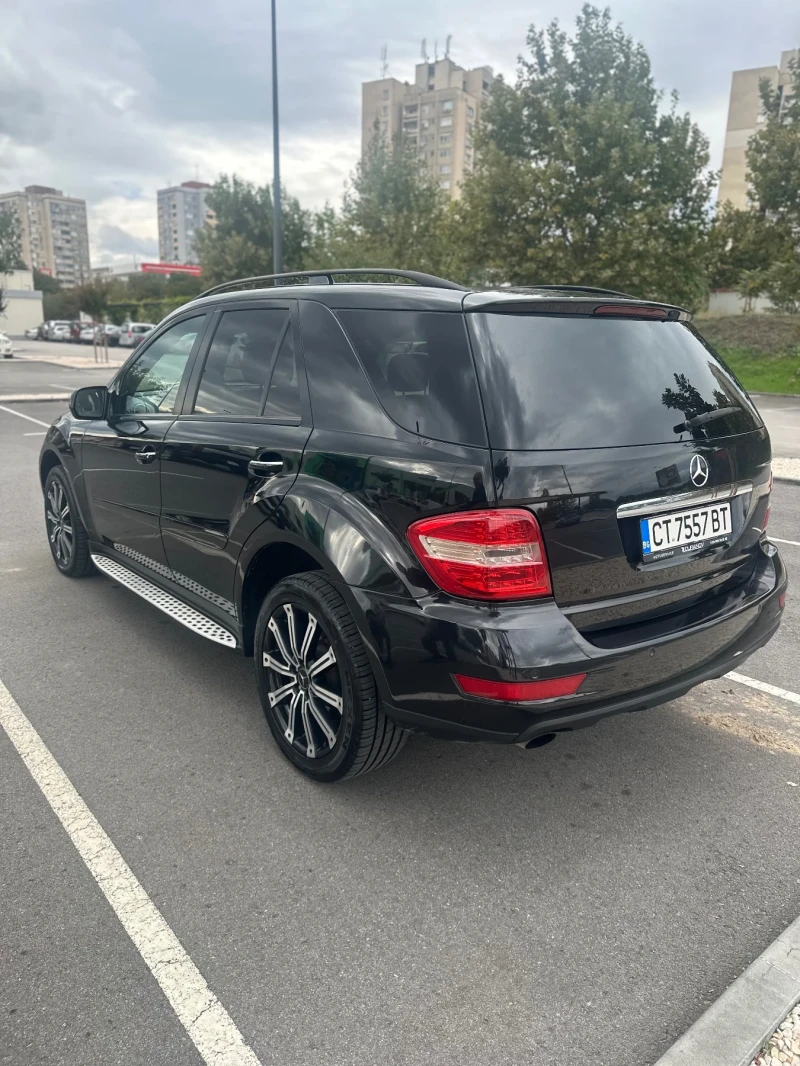 Mercedes-Benz ML 320, снимка 6 - Автомобили и джипове - 52081785