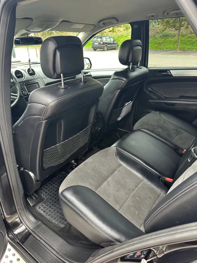 Mercedes-Benz ML 320, снимка 12 - Автомобили и джипове - 52081785