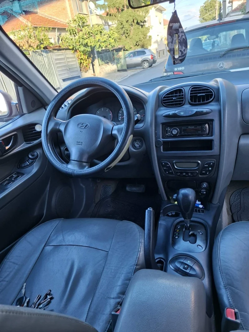 Hyundai Santa fe, снимка 6 - Автомобили и джипове - 52592737