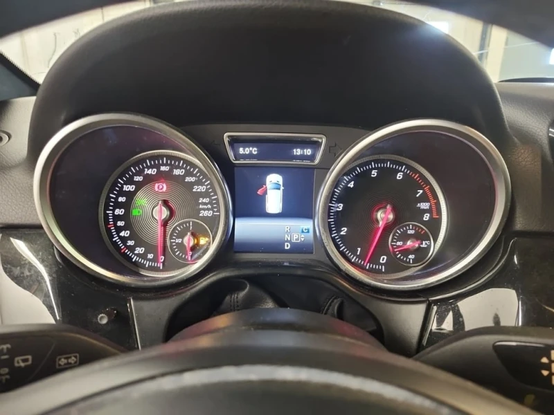 Mercedes-Benz GLE 2017 400 * CARFAX * БЕЗ ПЪРВОНАЧАЛНА ВНОСКА, снимка 11 - Автомобили и джипове - 53095369