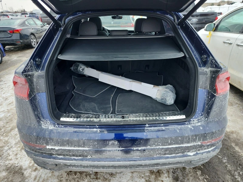 Audi Q8 TECHNIK С РЕГИСТРАЦИЯ & АВТО КРЕДИТ, снимка 5 - Автомобили и джипове - 53386318