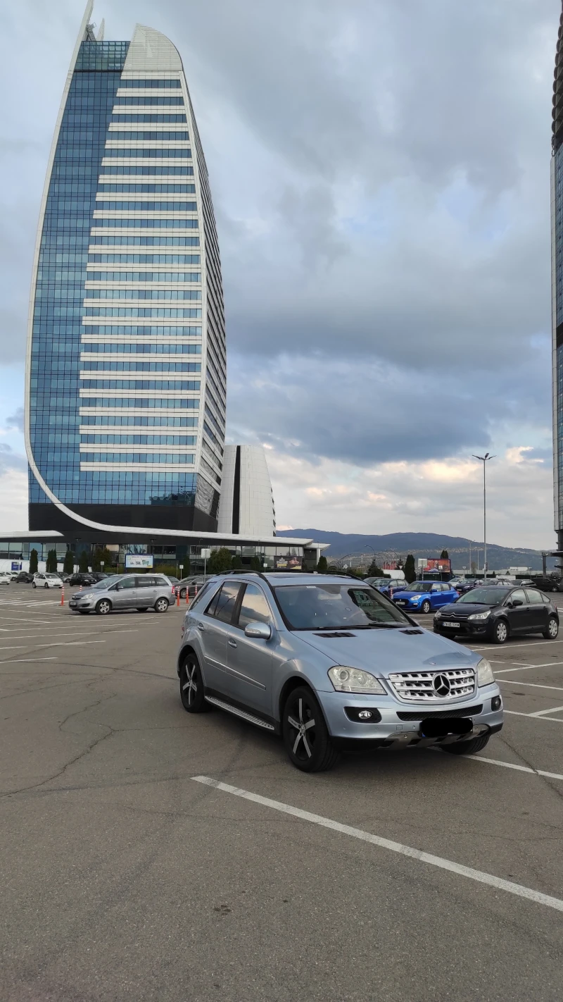 Mercedes-Benz ML 320, снимка 2 - Автомобили и джипове - 53393593