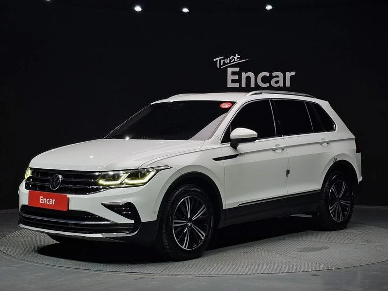VW Tiguan 2.0 TDI Premium| 140к.с.| ВКЛ.ТЕХНОТЕСТ