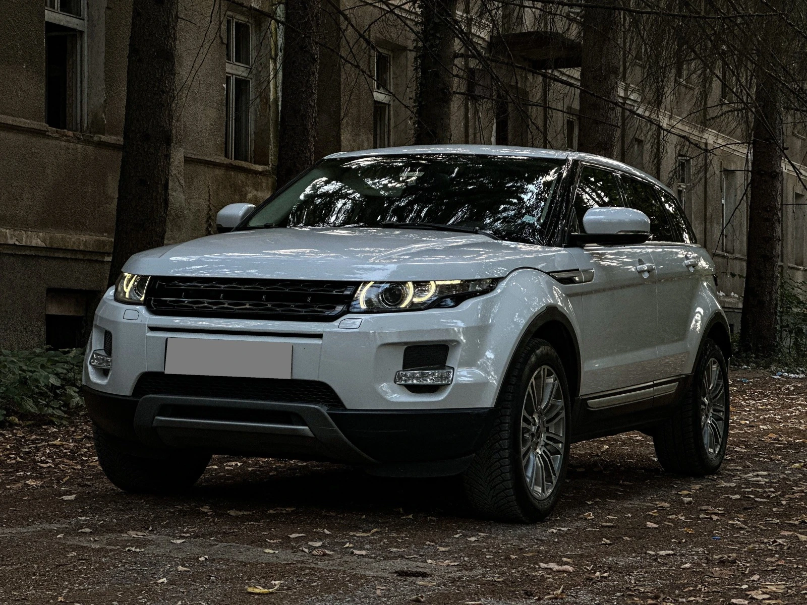 Land Rover Range Rover Evoque 2.2SD4 - изображение 4