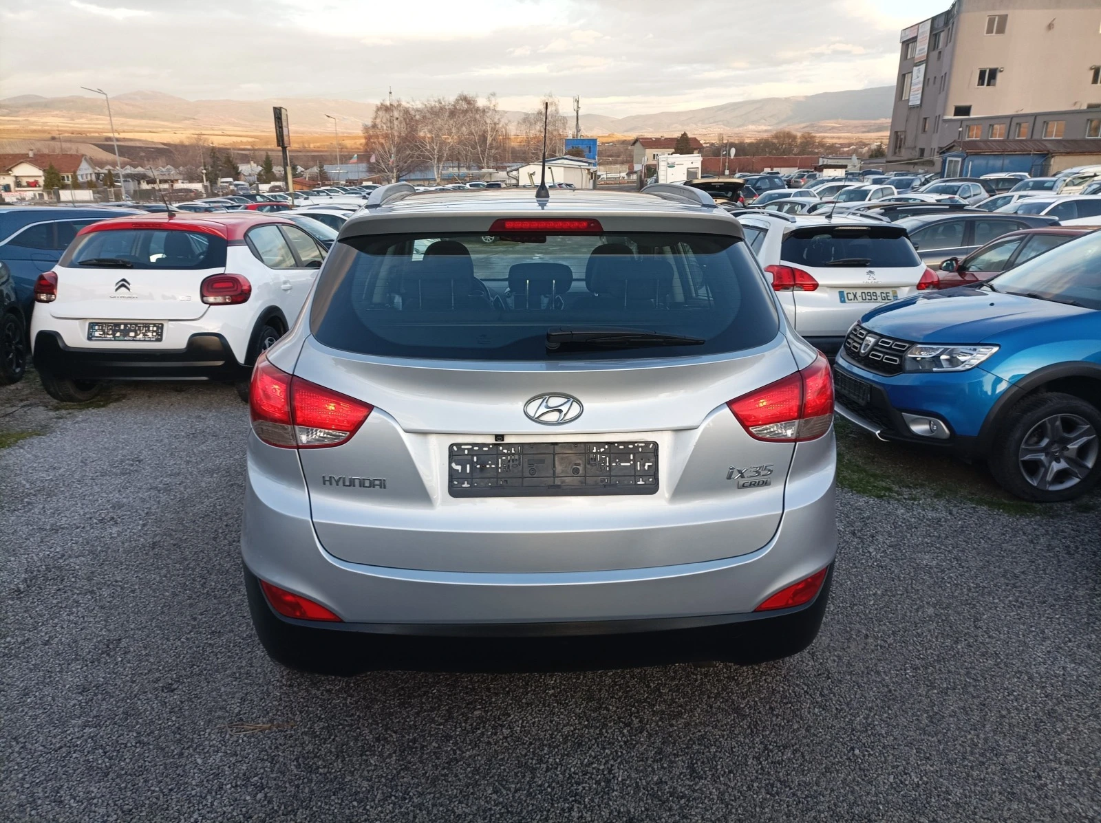 Hyundai IX35 1.7CRDI-115K.C-PANORAMA-EURO6 - изображение 6