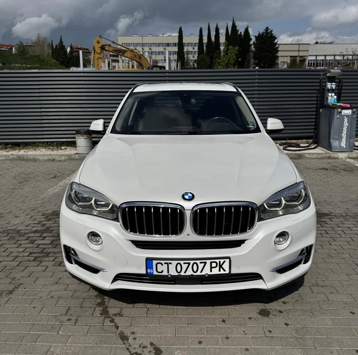 BMW X5  - изображение 2