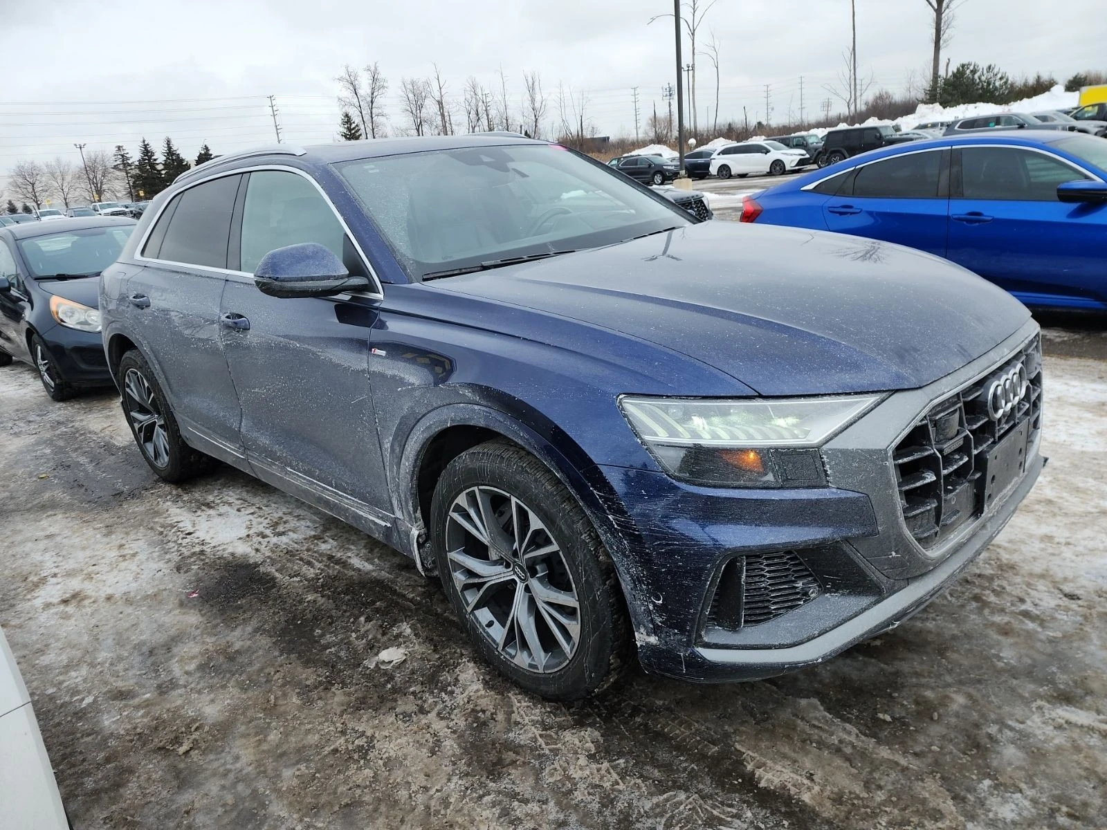 Audi Q8 TECHNIK С РЕГИСТРАЦИЯ & АВТО КРЕДИТ - изображение 2