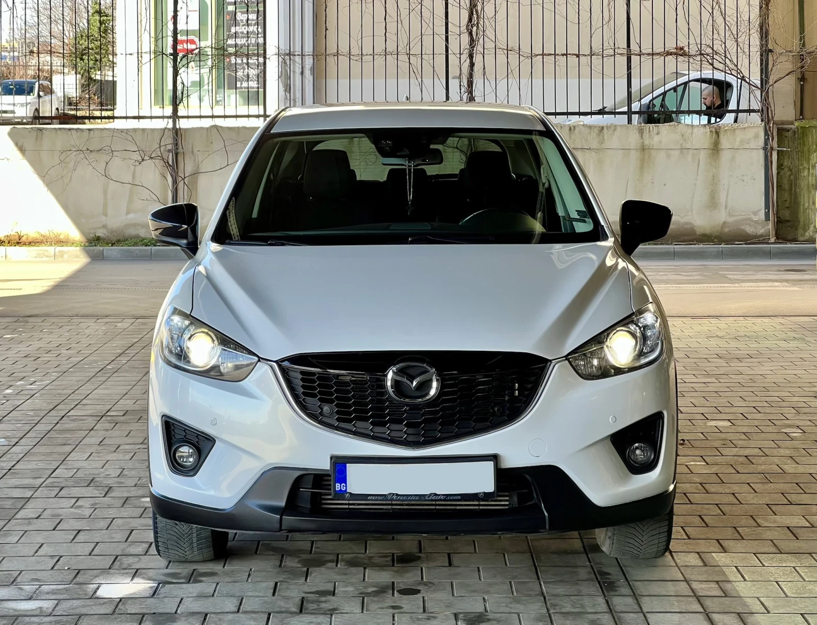Mazda CX-5 2.2d SkyActive 4x4, снимка 2 - Автомобили и джипове - 53610264