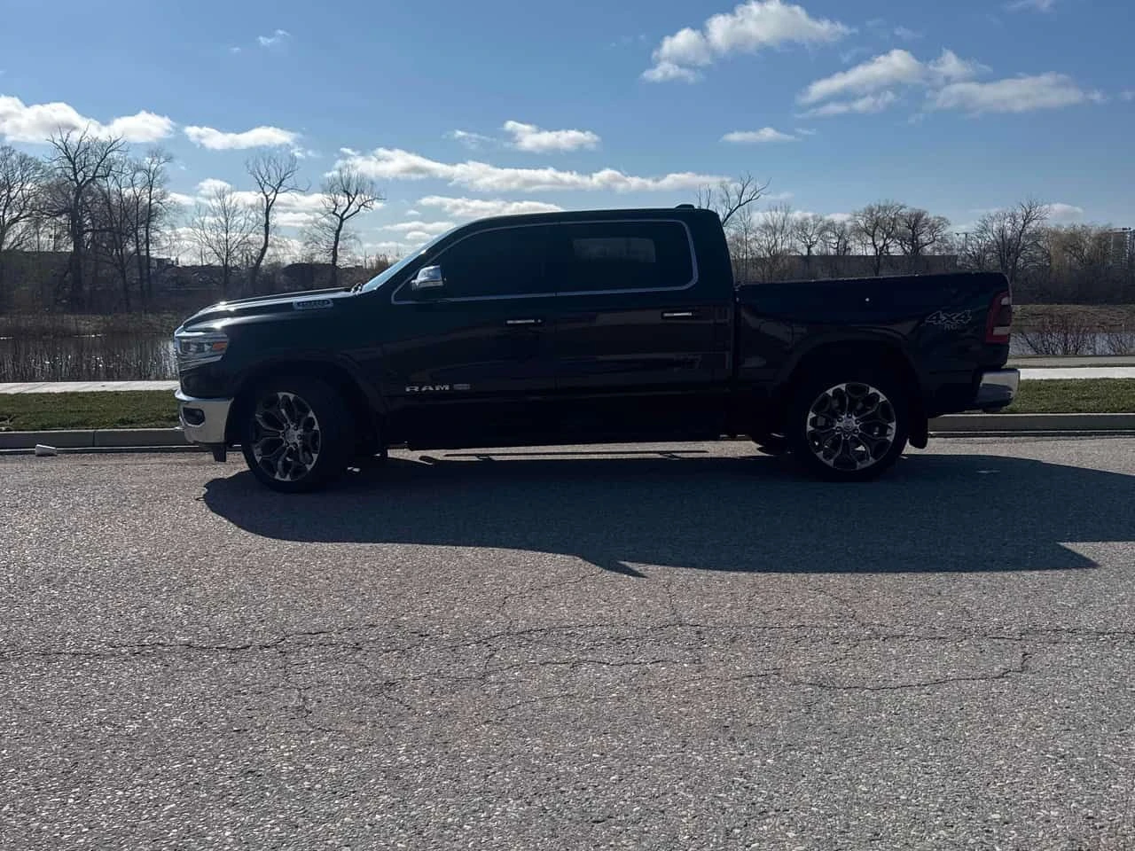 Dodge RAM 1500 Laramie Longhorn/OFF ROAD PACK/���������/��������  | Mobile.bg � ����������� 3
