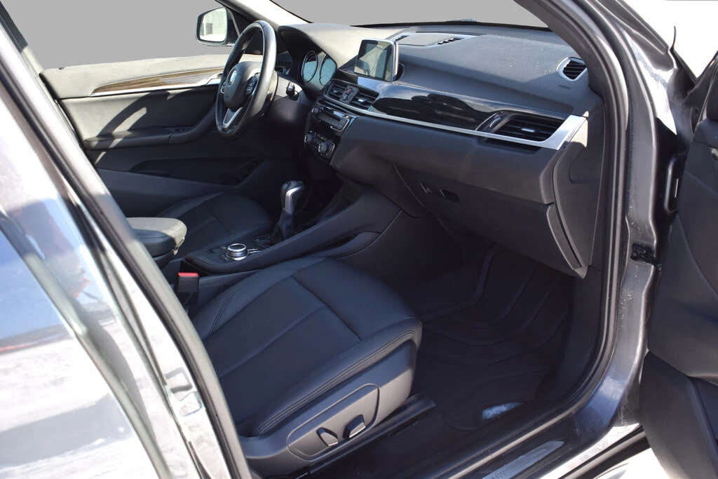 BMW X1, снимка 13 - Автомобили и джипове - 54538079