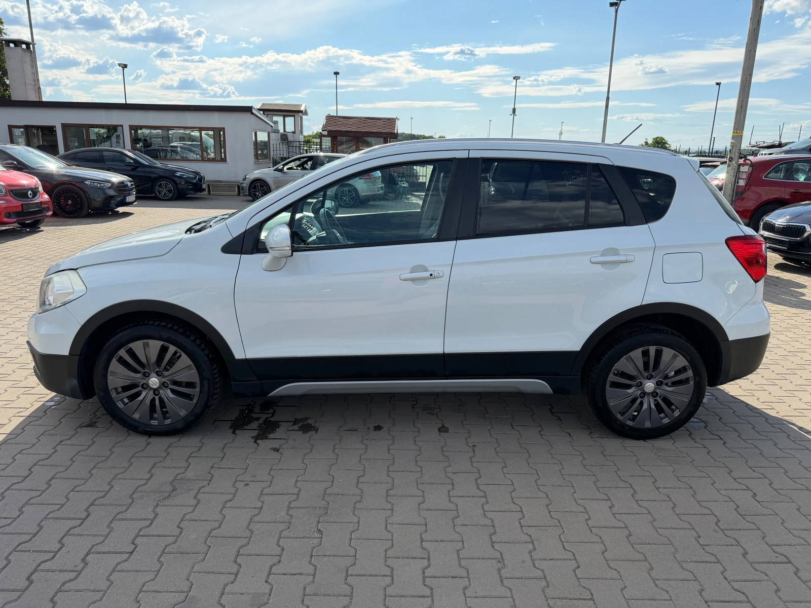 Suzuki SX4 S-Cross 1.6DDiS PANORAMA/KOJA/NAVI EURO 5, снимка 9 - Автомобили и джипове - 55224068