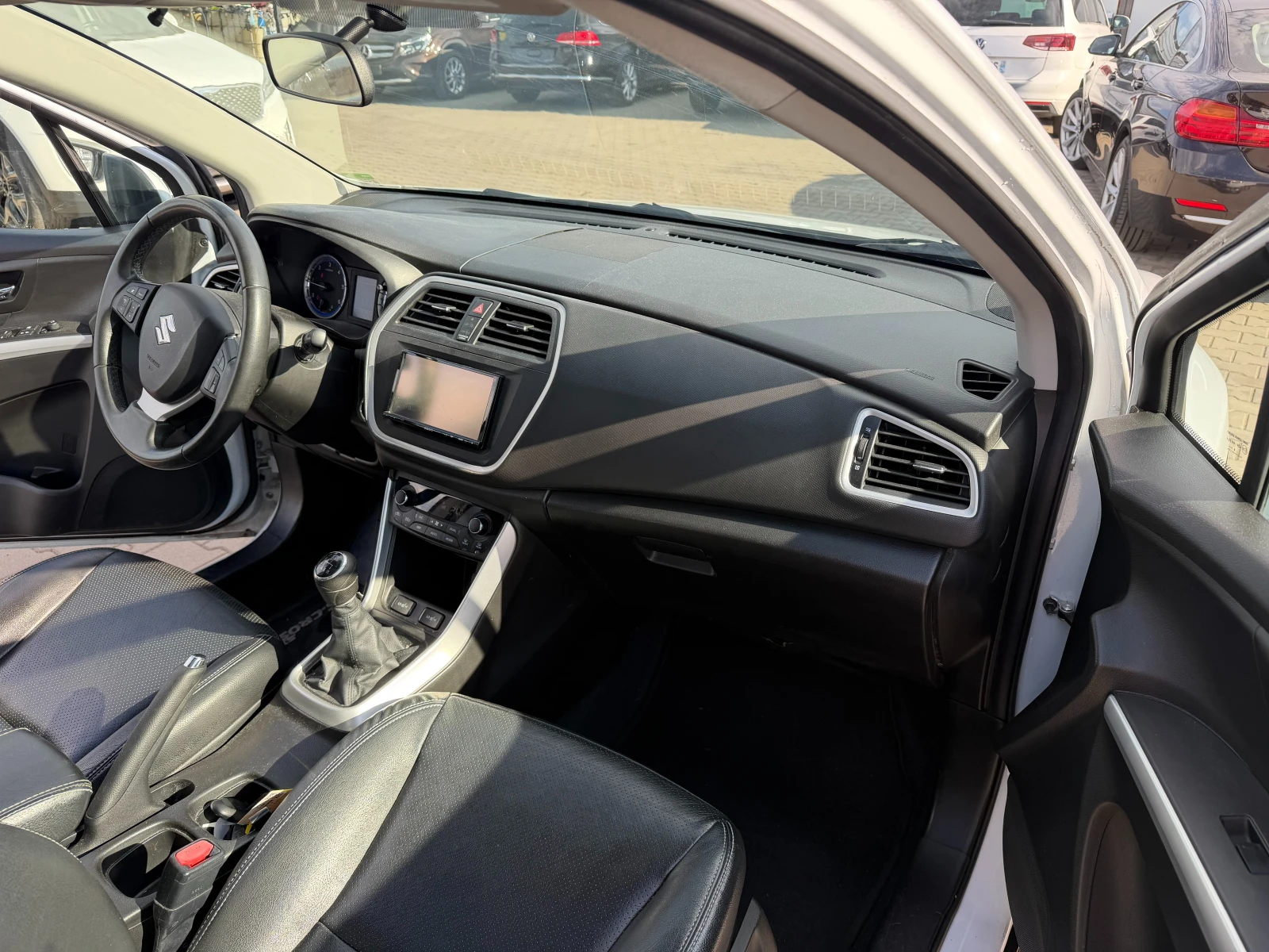 Suzuki SX4 S-Cross 1.6DDiS PANORAMA/KOJA/NAVI EURO 5, снимка 11 - Автомобили и джипове - 55224068
