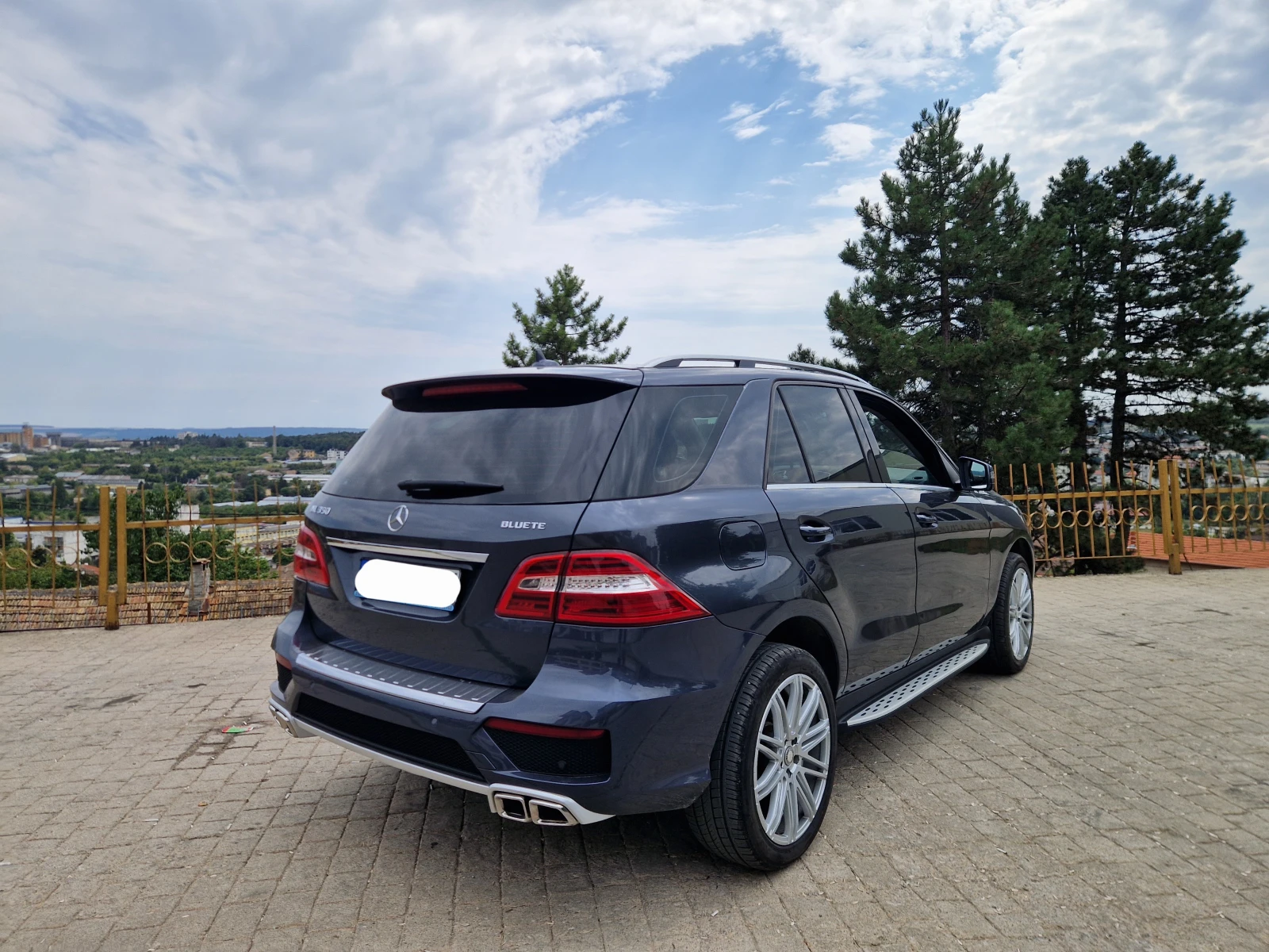 Mercedes-Benz ML 350 AMG Панорама Подгрев, снимка 7 - Автомобили и джипове - 55746941