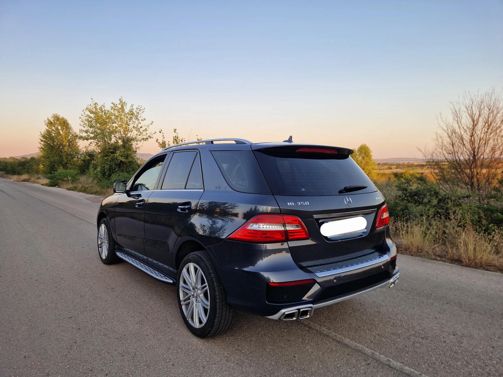 Mercedes-Benz ML 350 AMG Панорама Подгрев, снимка 4 - Автомобили и джипове - 55746941