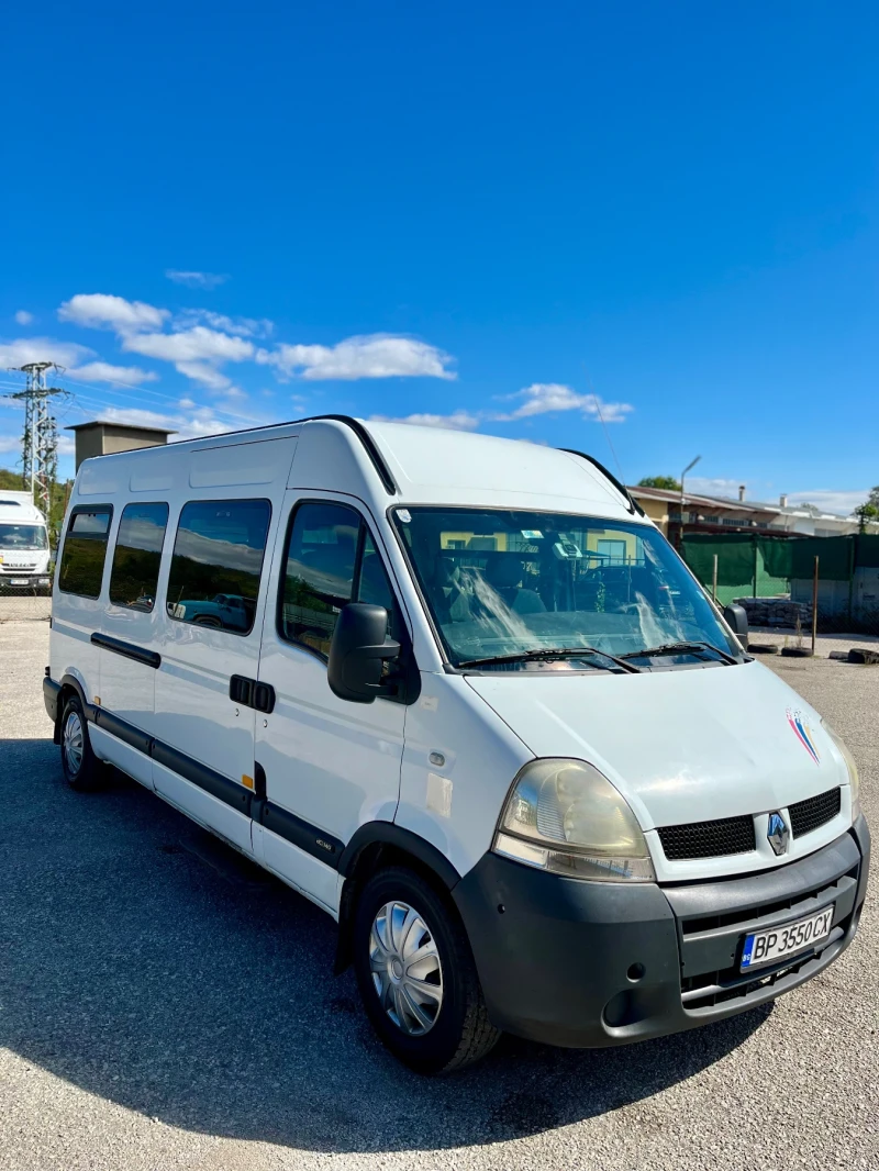 Renault Master, снимка 2 - Бусове и автобуси - 47510229