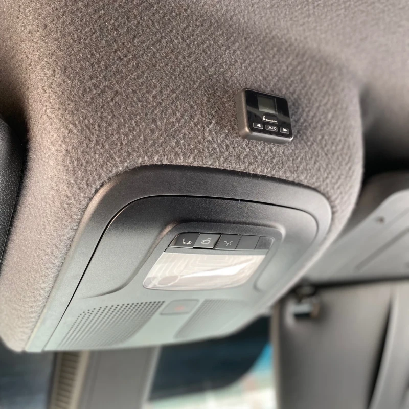 Mercedes-Benz Sprinter 316 KEYLESS СПАЛНА КАБИНА 6 скорости , снимка 10 - Бусове и автобуси - 52655995