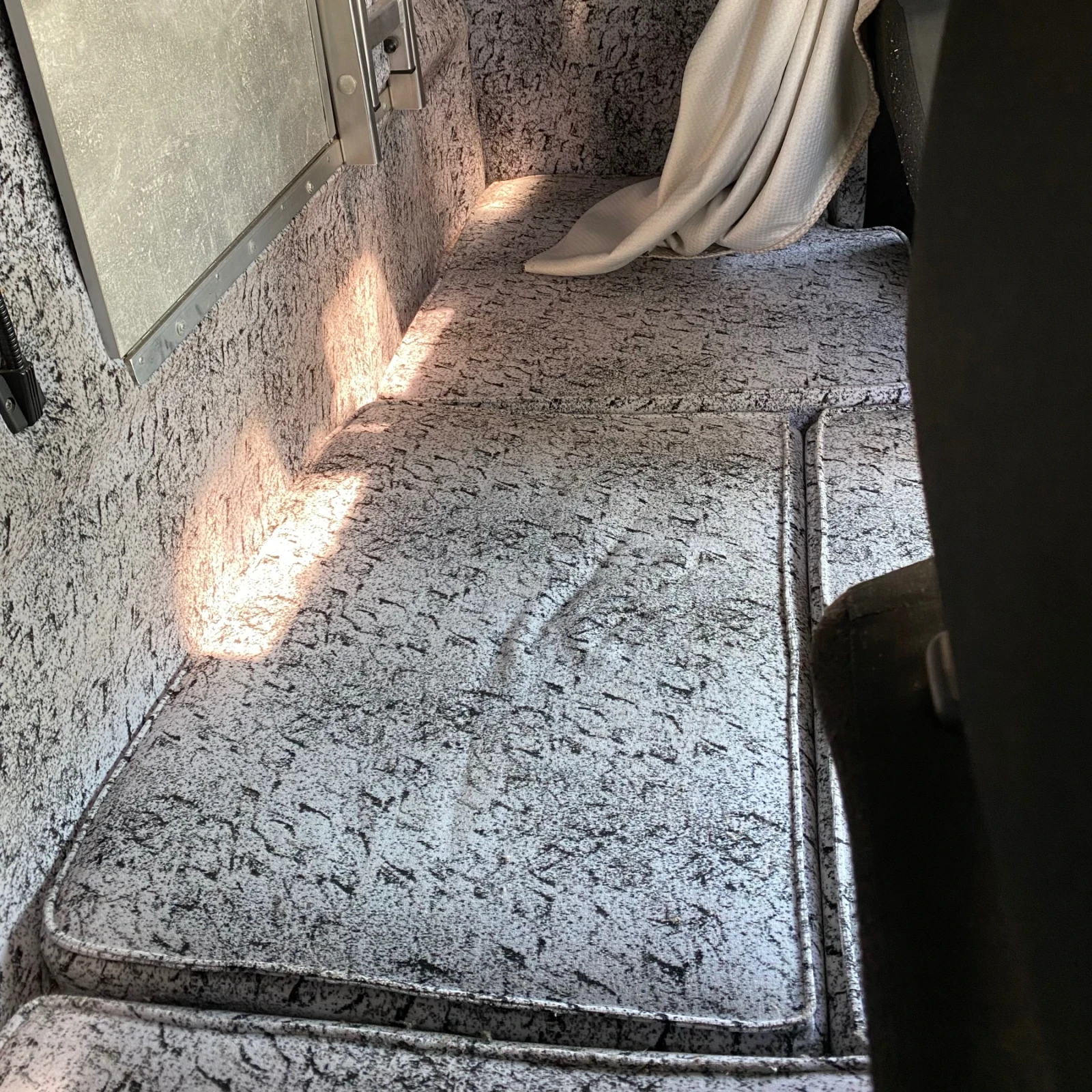 Mercedes-Benz Sprinter 316 KEYLESS   6   | Mobile.bg   13