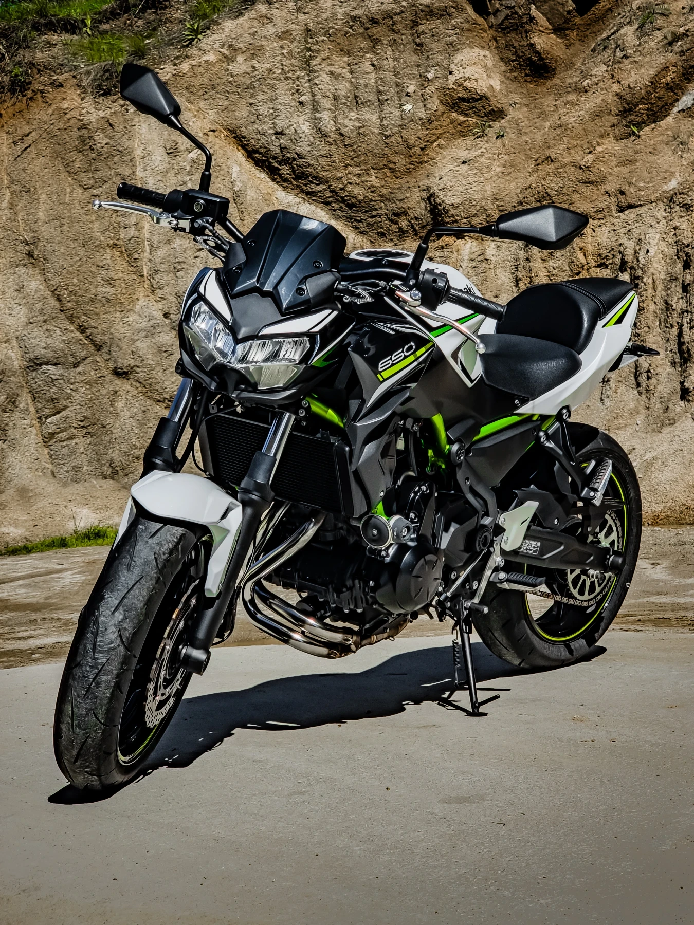 Kawasaki Z 650 WHITE PEARL  | Mobile.bg — изображение 1