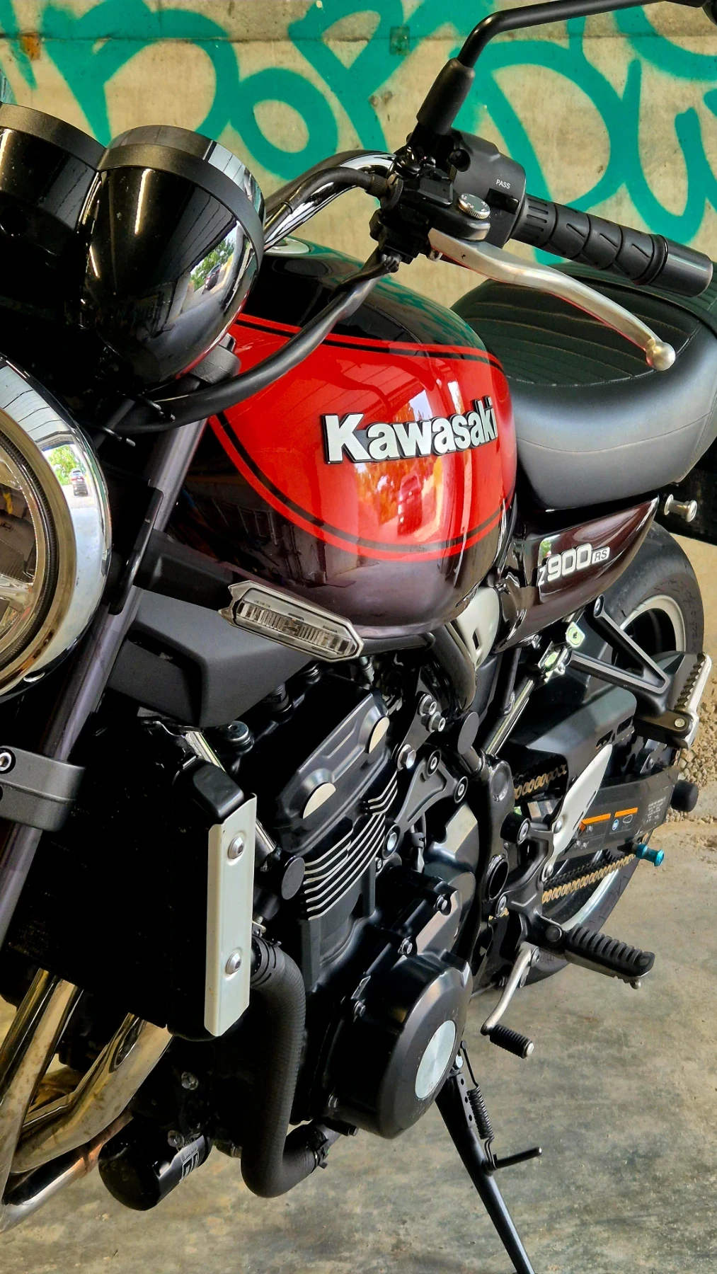 Kawasaki Z Z900rs 