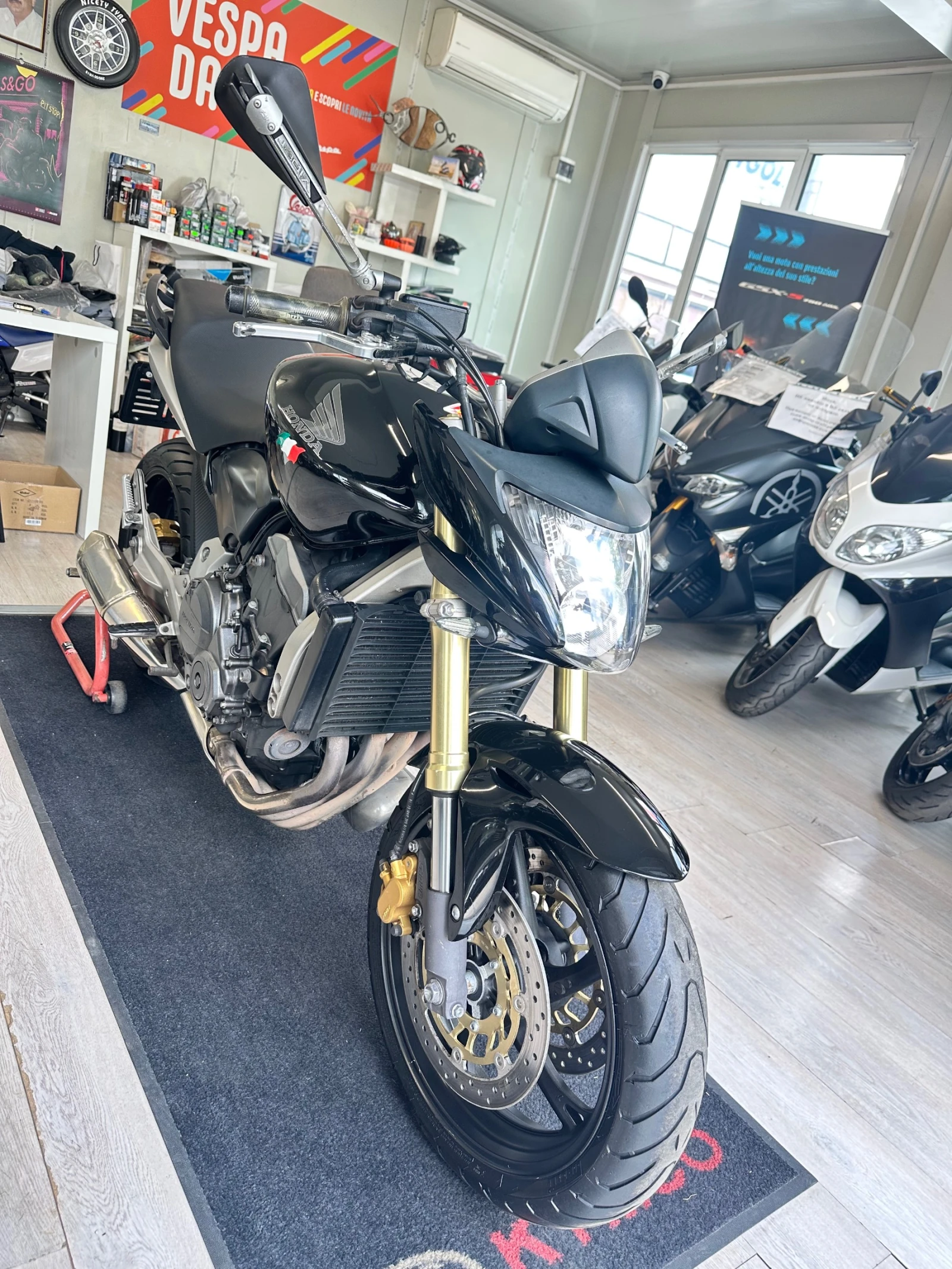 Honda Hornet 600i 04.2007г., снимка 9 - Мотоциклети и мототехника - 54619549