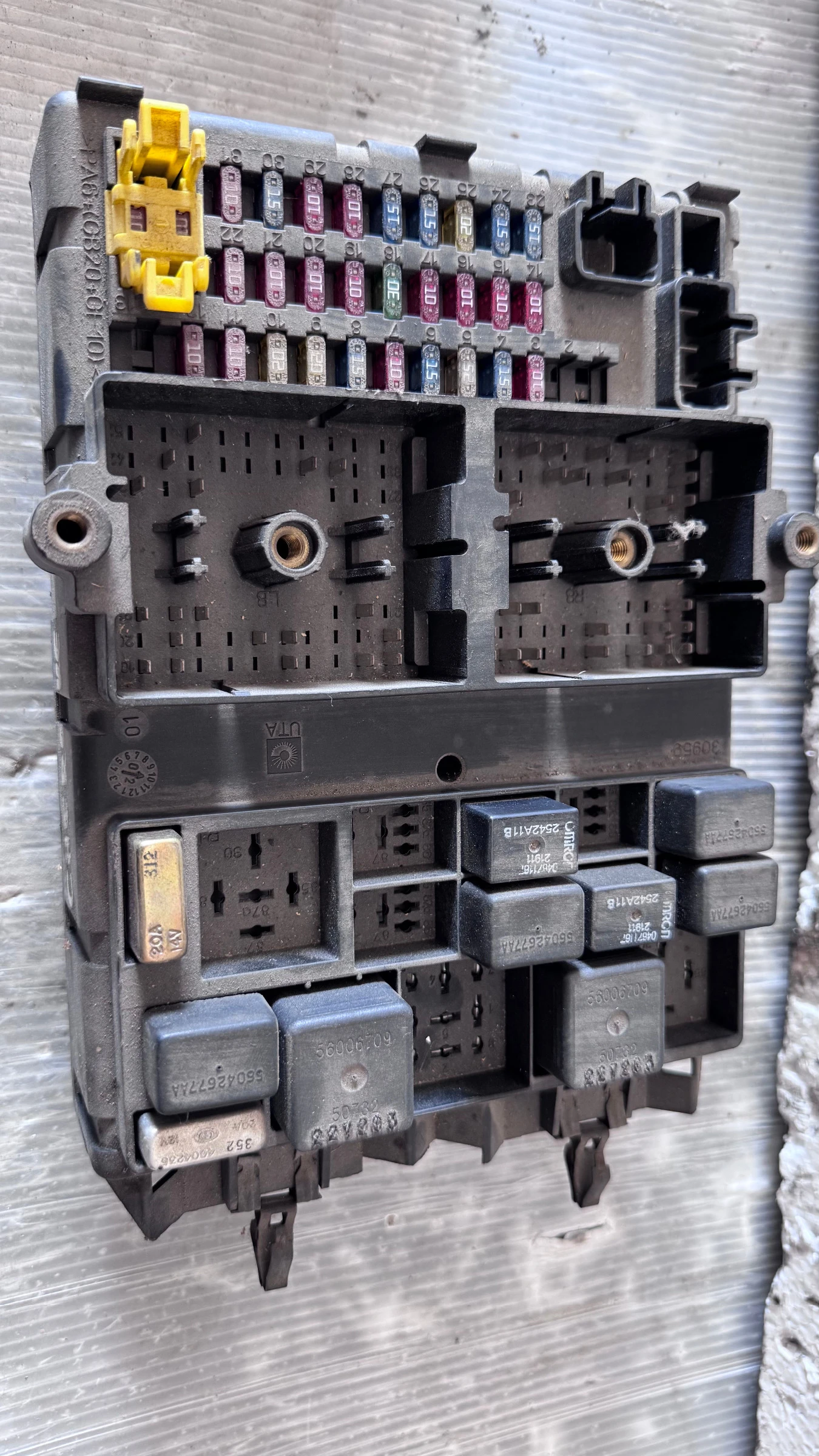 ��������� ����� (������� ����� BSI / BSM ) �� Jeep Grand Cherokee - P56050231AD | Mobile.bg � ����������� 1