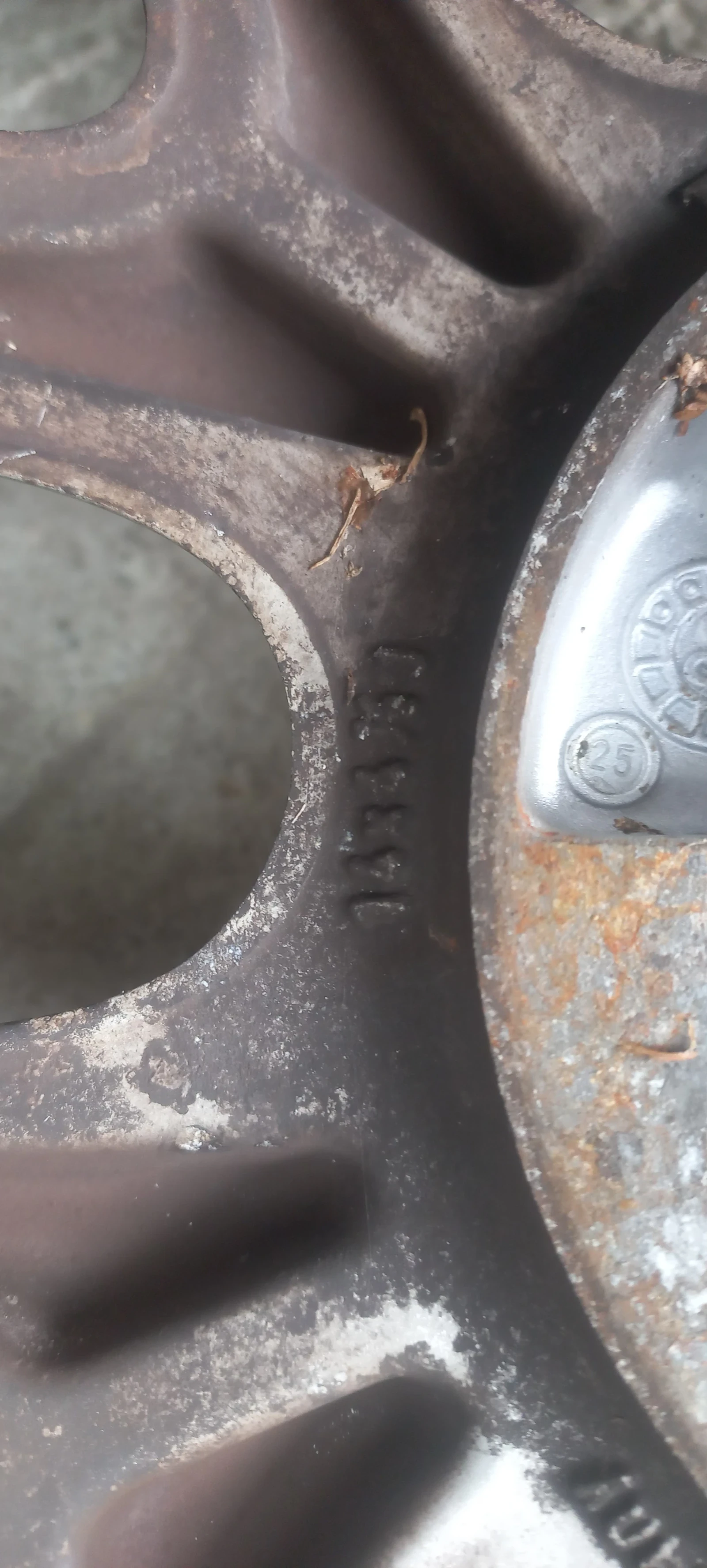 ���� � ������ 165/60R14 �� Suzuki Ignis | Mobile.bg � ����������� 12