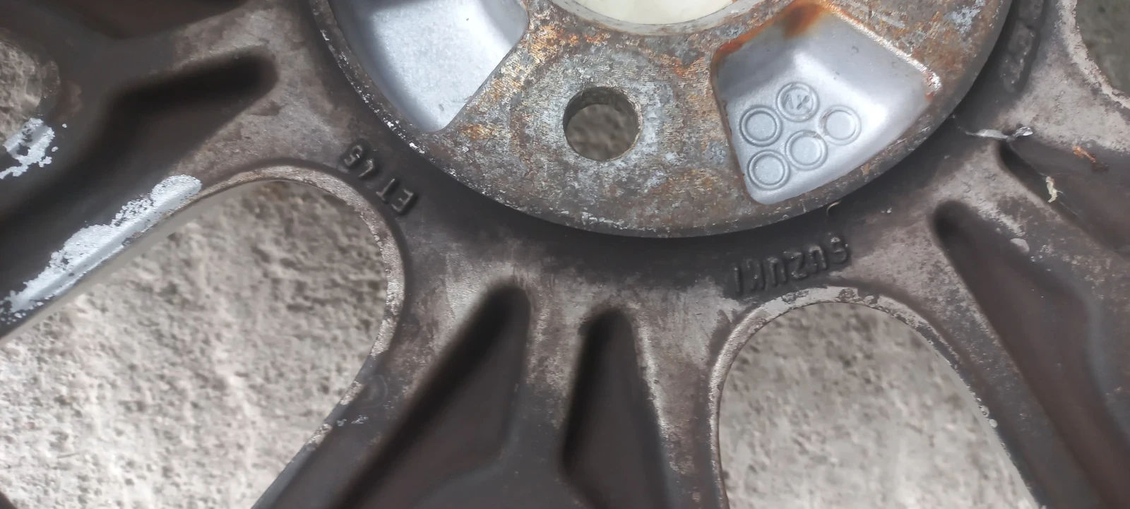 ���� � ������ 165/60R14 �� Suzuki Ignis | Mobile.bg � ����������� 9