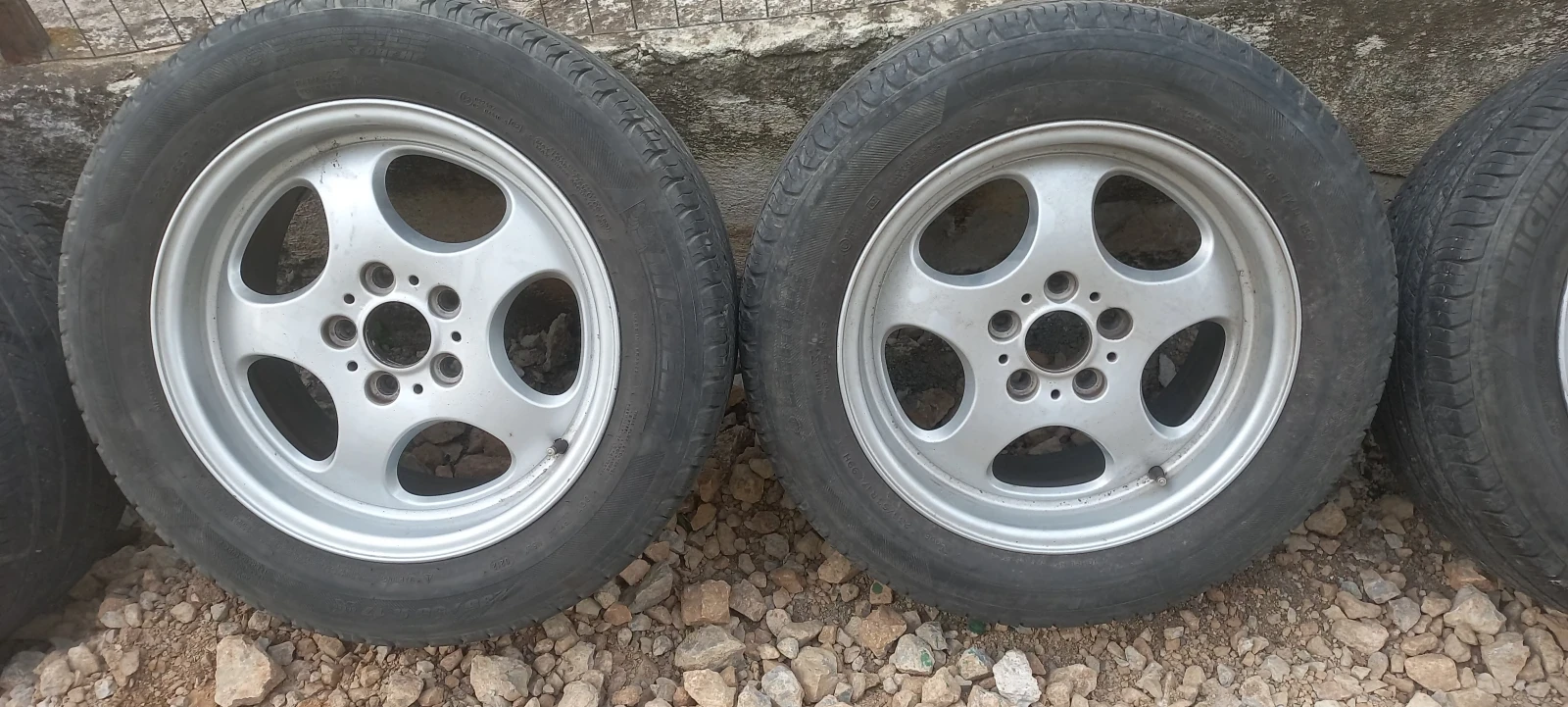 Гуми с джанти Michelin 235/55R17, снимка 10 - Гуми и джанти - 52880459