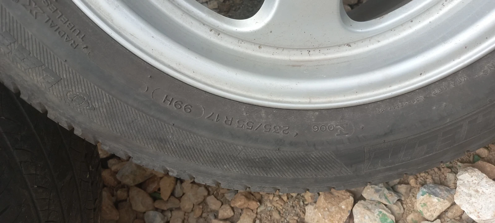 Гуми с джанти Michelin 235/55R17, снимка 13 - Гуми и джанти - 52880459
