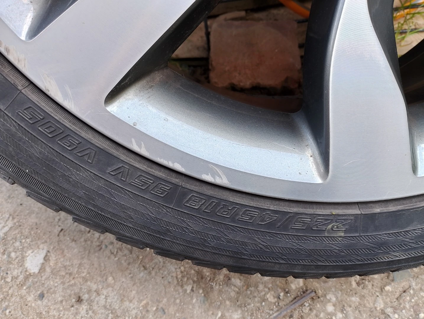    225/45R18  Kia Optima | Mobile.bg   12
